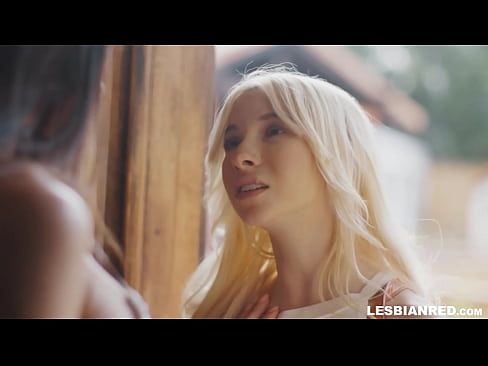 ❤️ A nena chega a casa uns meses despois e acaba comendo o coño da súa madrastra ❤❌ Porno ruso en % gl.com-porn-kai.ru % ❤