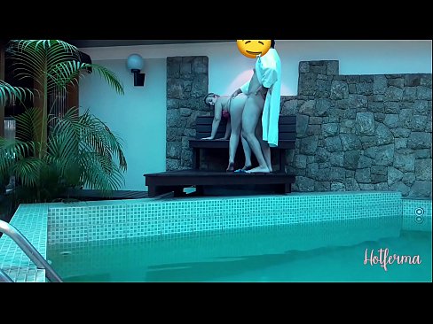 ❤️ O xefe invita a criada á piscina, pero non puido resistirse a un quente ❤❌ Porno ruso en % gl.com-porn-kai.ru % ❤